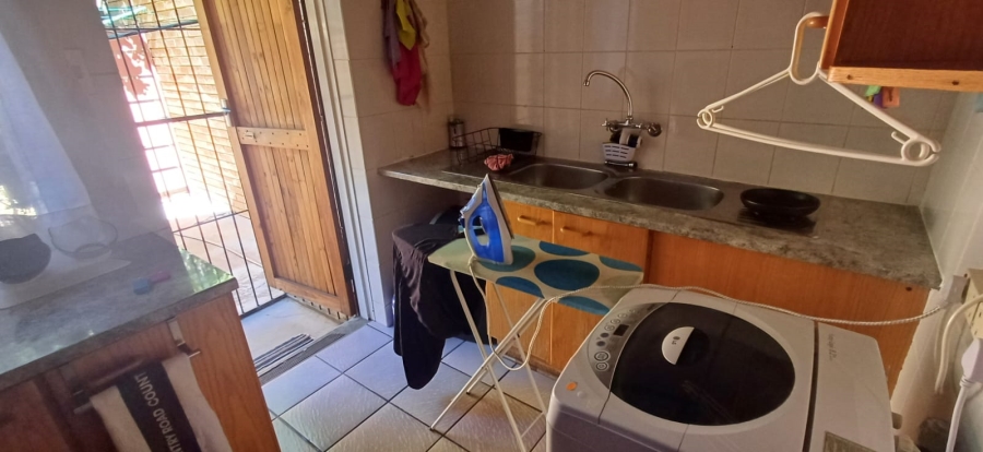 To Let 3 Bedroom Property for Rent in La Provance Free State